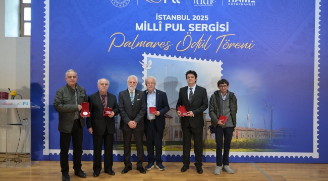 Ömer Alp'in Hava Postası Koleksiyonun Altın Madalya