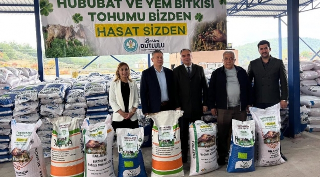 Üreticilere Tohumları Dağıtıldı