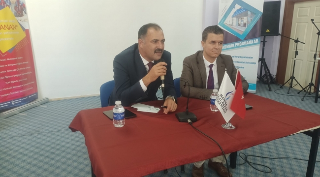 Demirci Belediye Başkanı Kara Yüksekokulda Konuştu