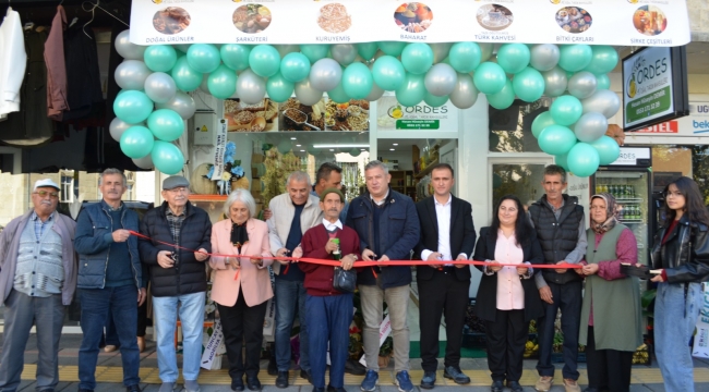 Gördes Doğal Tarım Mahsulleri Törenle Açıldı