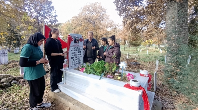 Güneşlili Öğrenciler Şehit Öğretmenleri Unutmadı