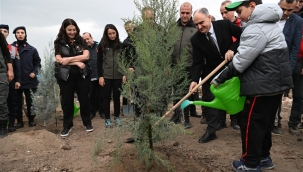 Manisa'da 35 Bin Fidan Toprakla Buluştu