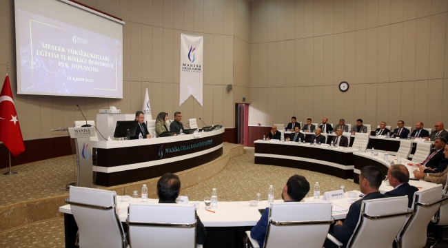 Üniversite-Sanayi İşbirliği Toplantısı Yapıldı