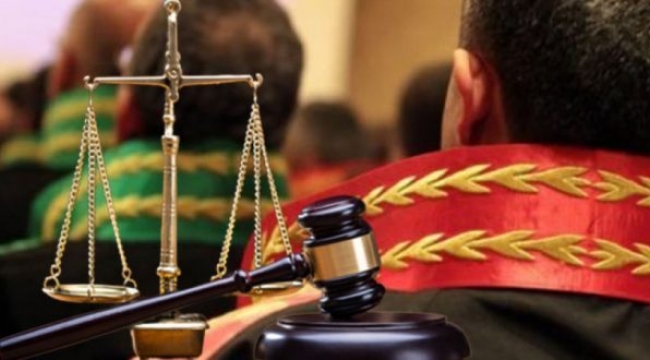 Manisa'ya 30 Yeni Cumhuriyet Savcısı ve Hakim Atandı