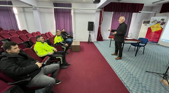 Emniyet Mensuplarına Halkla İlişkiler Semineri
