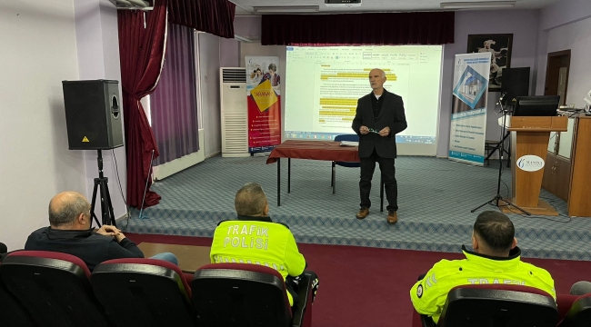 Emniyet Mensuplarına Halkla İlişkiler Semineri