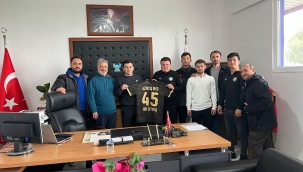 Altıntaşspor Ekibinden Anlamlı Ziyaretler