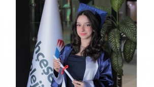 Dünya Üniversiteleri Gördesli Begüm'ü Paylaşamıyor