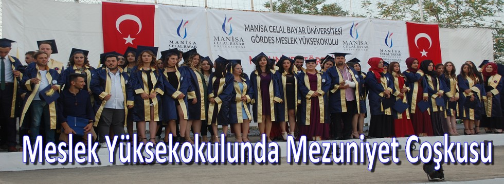 Meslek Yüksekokulunda Mezuniyet Sevinci