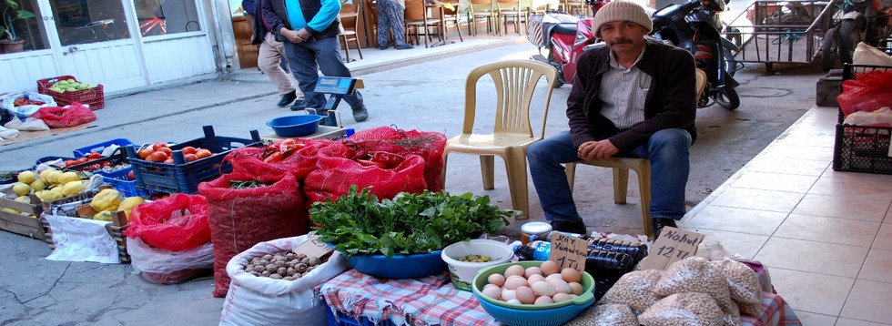 Pazar Yerini Kırağı Vurmaz