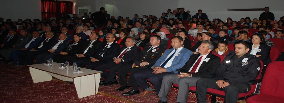 Atatürk'ü Saygı ve Özlemle Andık