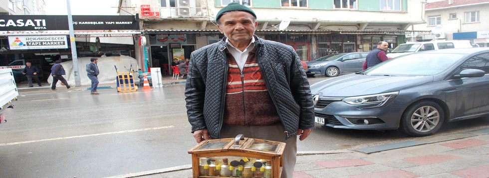 27 Yıldır Koku Satıyor