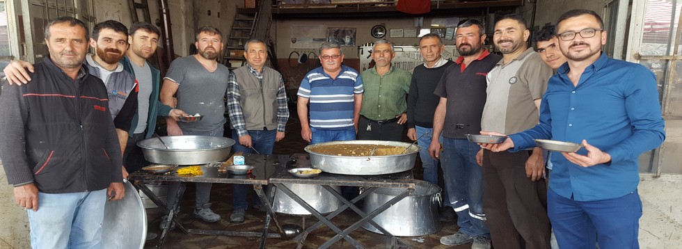 Sanayi Esnafının Yemeğine Yoğun Katılım