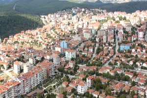 Bir Gördes de Dışarıda Varmış