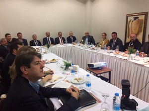 Meyve Sineğiyle Mücadele Sürüyor