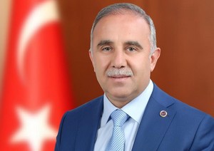 Başkan Akyol'dan Türkülü Evde Kal Çağrısı