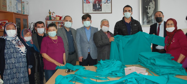 Halk Eğitimden Hastaneye Boksör Elbisesi