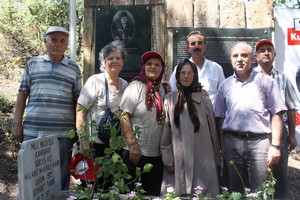 Şehit Makbule'nin Mezarına Ziyaretçi Akını