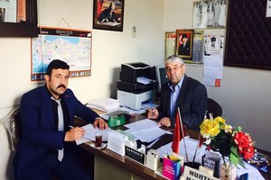 Akhisardaki Gördesliler Dernek Kurdu