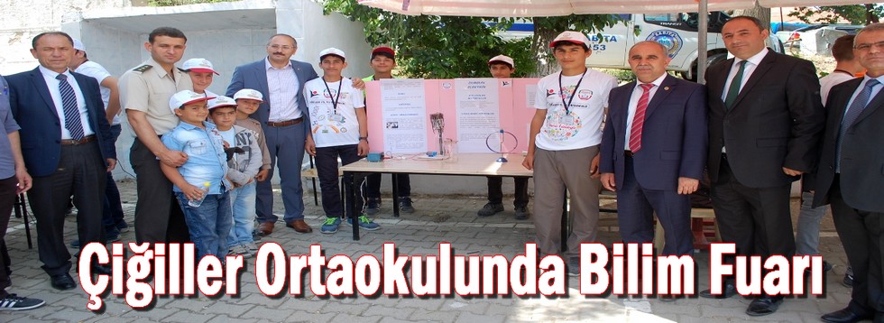 Çiğiller Ortaokulunda Bilim Fuarı