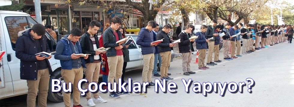 Bu Çocuklar Ne Yapıyor?